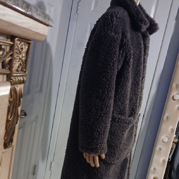 Fashion Nova Cozy Gray Teddy Coat - Picture 2 of 9